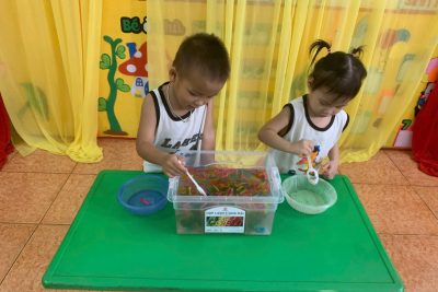 HOẠT ĐỘNG TRẢI NGHIỆM: “GIẢI CỨU DÂY THUN”