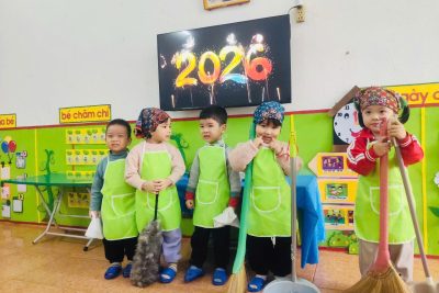 HOẠT ĐỘNG TRẢI NGHIỆM: BÉ DỌN NHÀ ĐÓN TẾT  Lớp Nhà trẻ C – Trường Mầm non Nghĩa Thái
