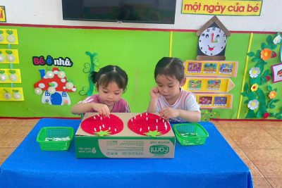 MỖI BUỔI HỌC CỦA NGÀY HÈ TẠI LỚP HỌC CỦA CÁC BÉ