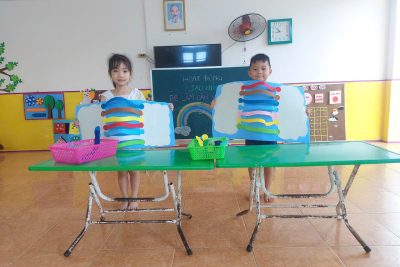 Hoạt động tạo hình: Làm cầu vồng – Lớp 4 tuổi