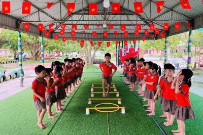 TRÒ CHƠI VẬN ĐỘNG THÚ VỊ CỦA CÁC BẠN LỚP 5 TUỔI B