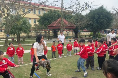 SÔI NỔI CÁC TRÒ CHƠI CHÀO MỪNG NGÀY QUỐC TẾ PHỤ NỮ 8/3 TẠI TRƯỜNG MẦM NON NGHĨA THÁI