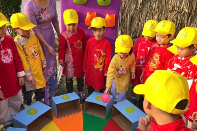 SÔI NỔI CÁC HOẠT ĐỘNG TRẢI NGHIỆM TIẾP DIỄN TRONG CHƯƠNG TRÌNH “XUÂN YÊU THƯƠNG – TẾT SUM VẦY” TẠI TRƯỜNG MẦM NON NGHĨA THÁI